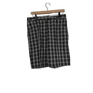 Lady Hagen Black and White Plaid Womens Golf Shorts Size 8